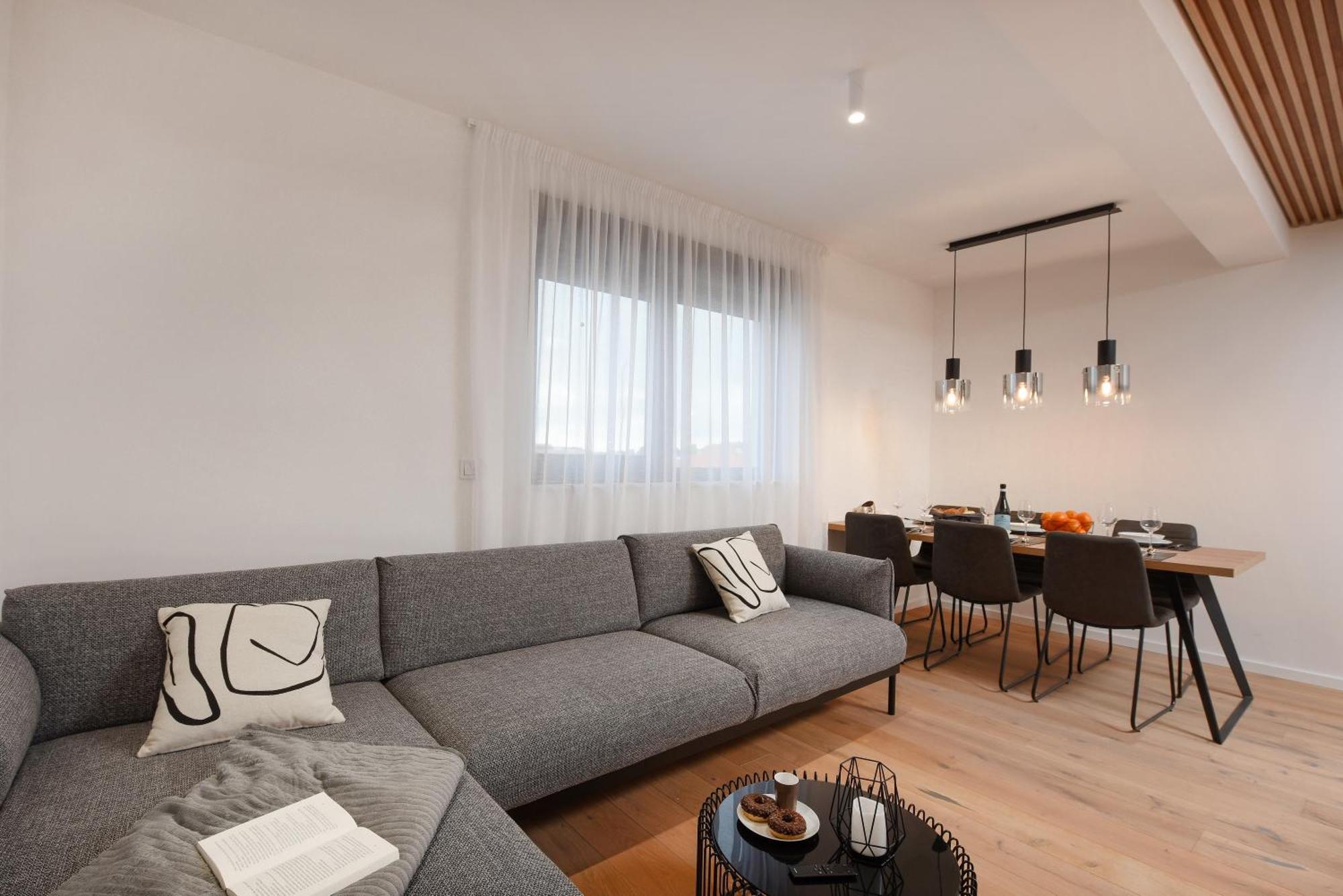 Apartment Fux Penthouse Whirlpool Meerblick