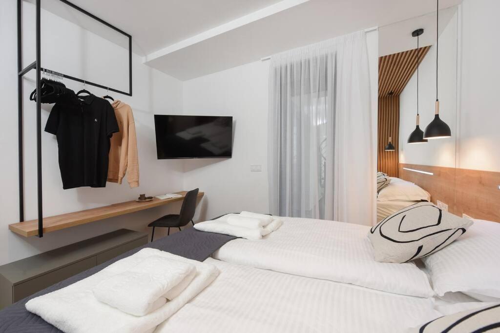 Fux Penthouse Whirlpool Meerblick Apartment