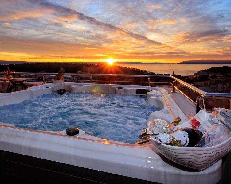 Fux Penthouse Whirlpool Meerblick Zadar